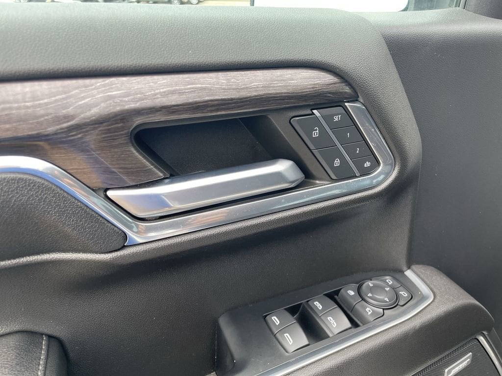 2023 Chevrolet Silverado 1500 LTZ - Photo 20