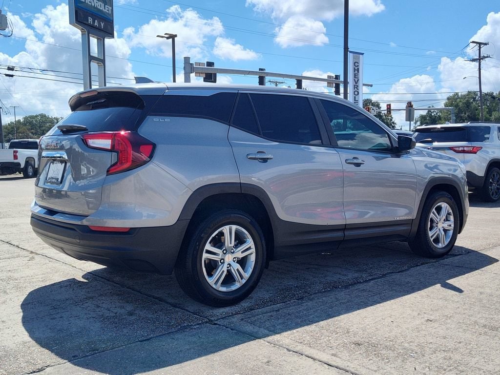 2024 GMC Terrain SLE - Photo 8