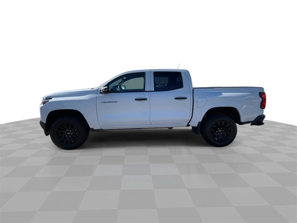 2025 Chevrolet Colorado LT photo 4