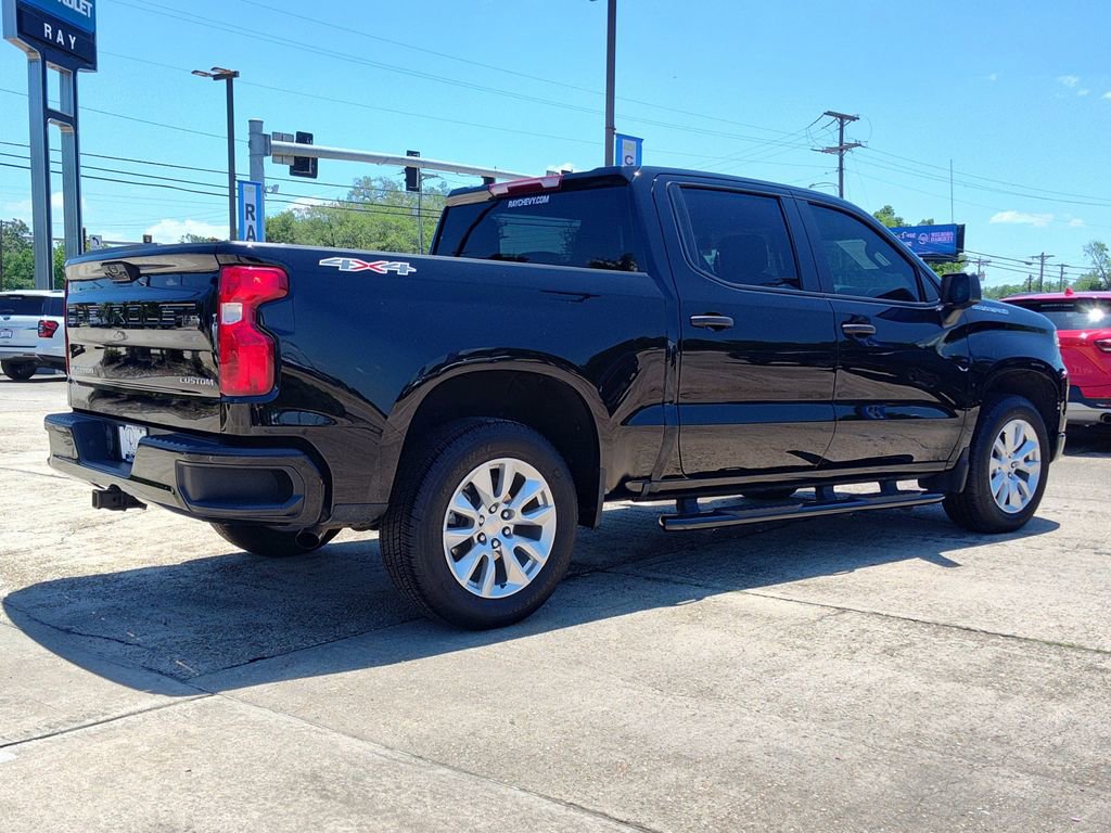 2025 Chevrolet Silverado 1500 Custom - Photo 8