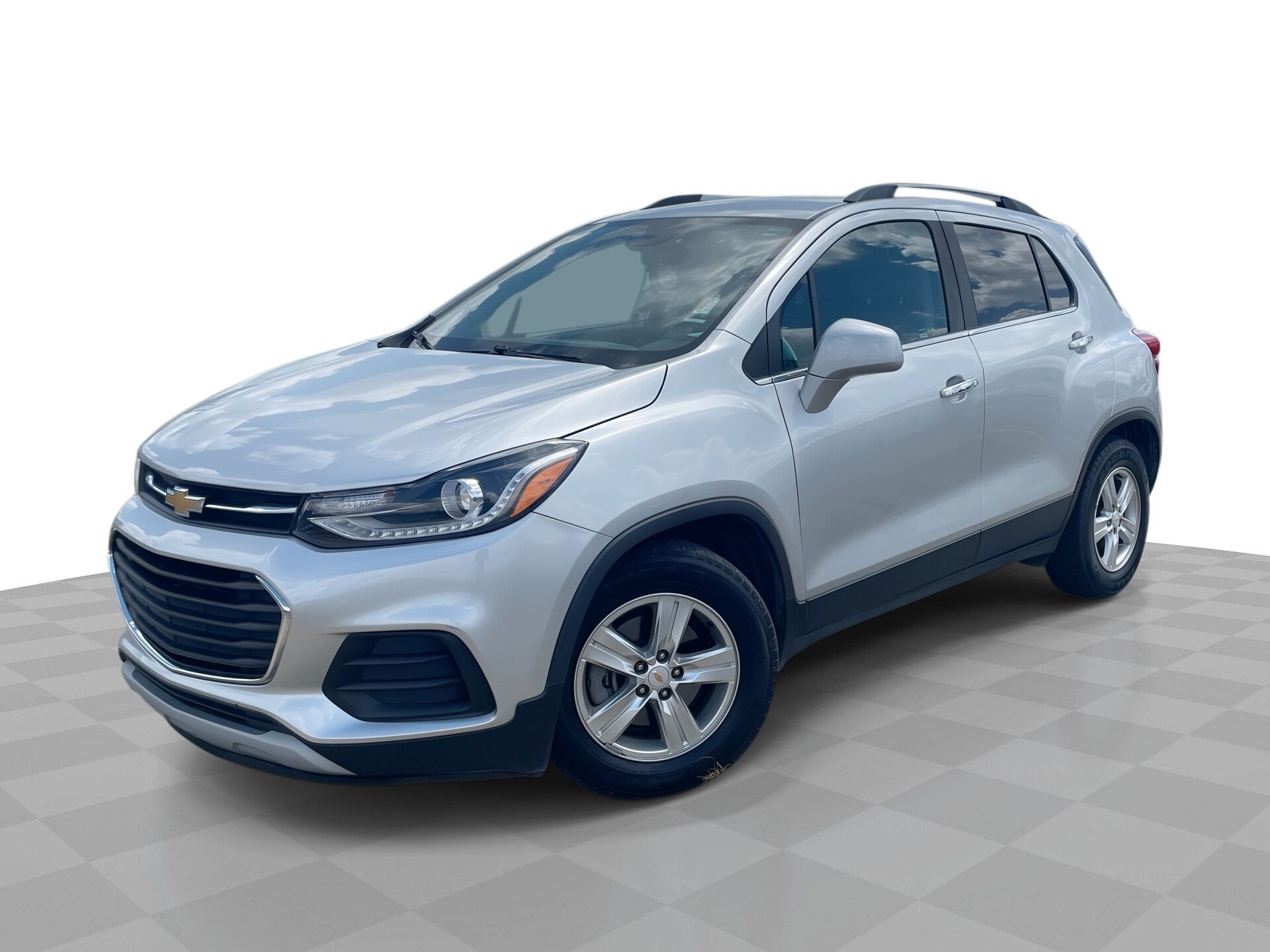 2018 Chevrolet Trax LT photo 2