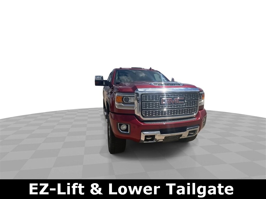 2018 Gmc Sierra 2500 HD Denali photo 3