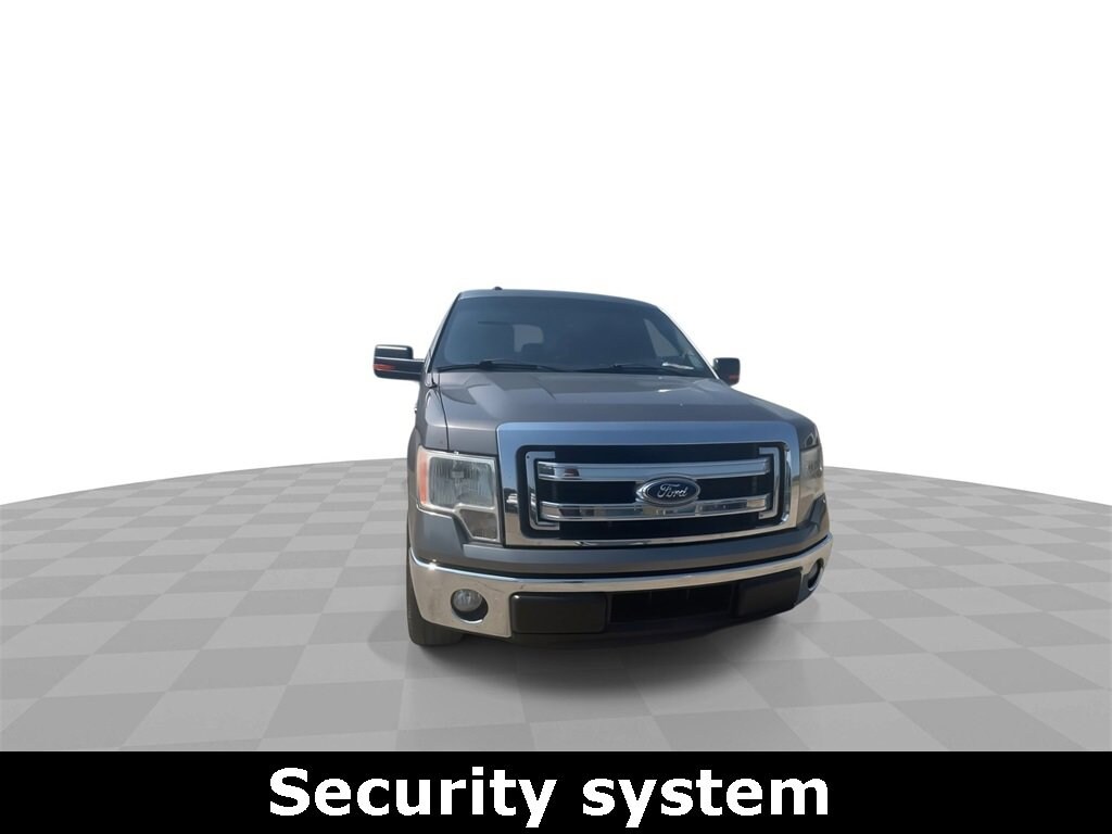 2014 Ford F-150 XL photo 2
