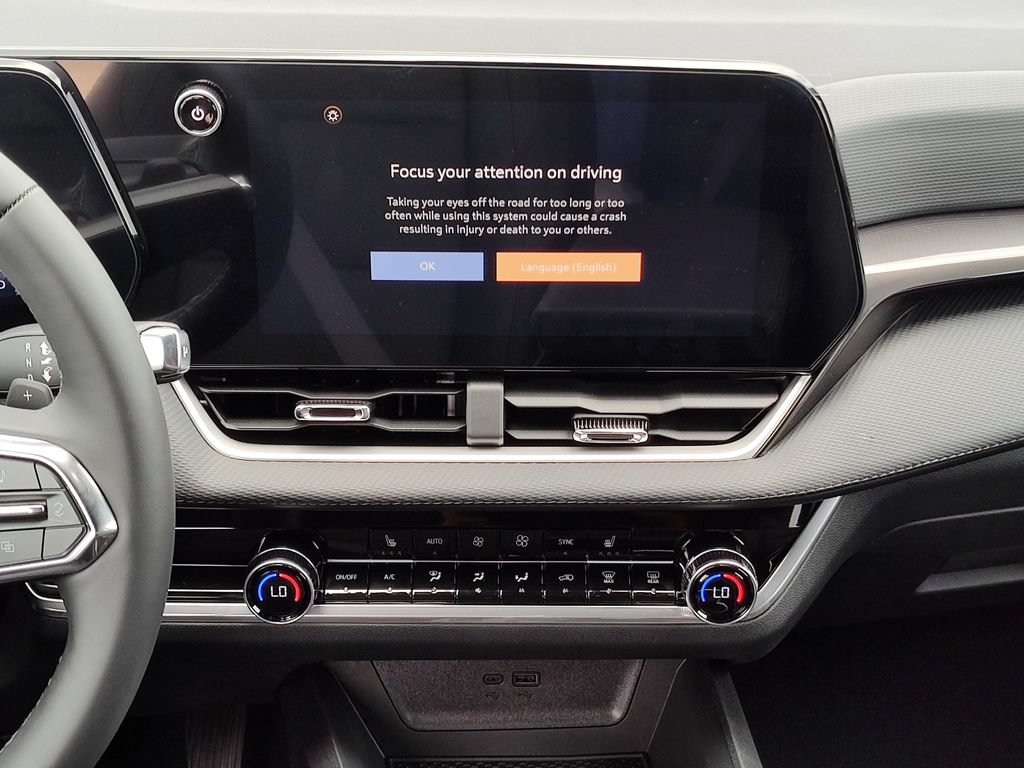 2026 Chevrolet Equinox LT - Photo 8
