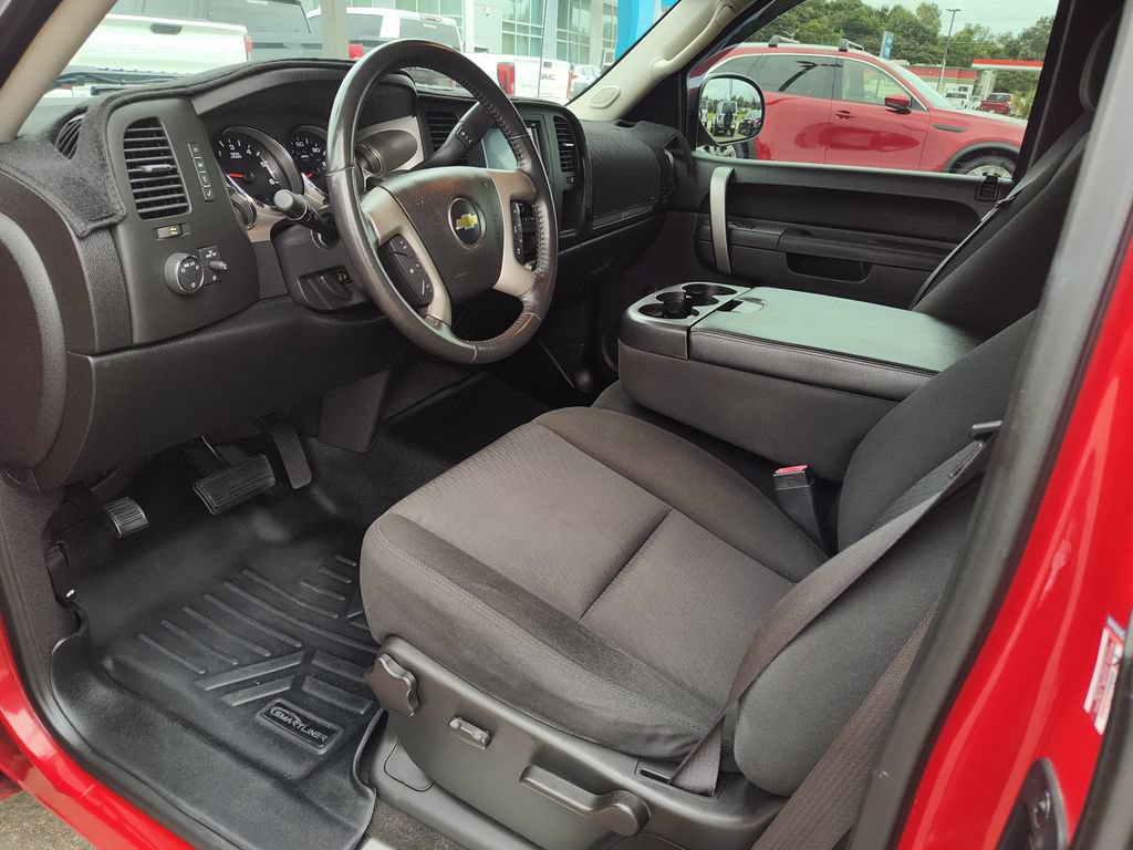 Used 2011 Chevrolet Silverado 1500 LT with VIN 1GCRCSE03BZ315196 for sale in Abbeville, LA