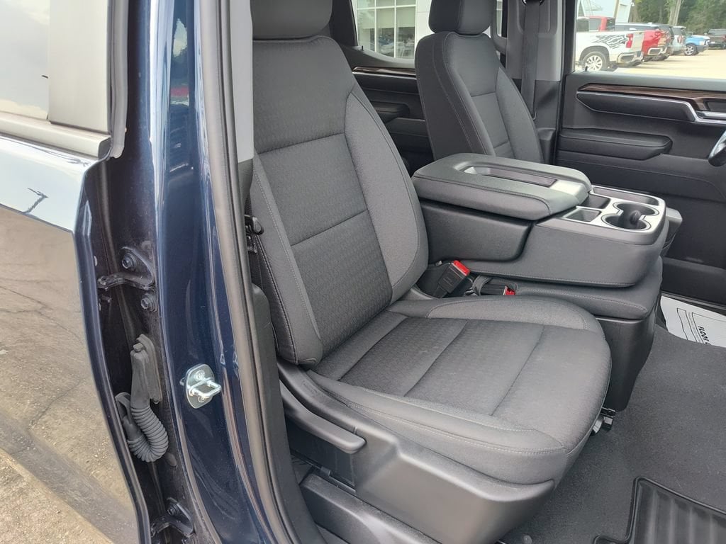2023 Chevrolet Silverado 1500 LT - Photo 22