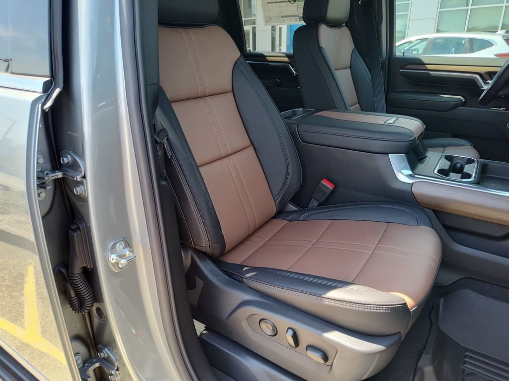 2026 Chevrolet Silverado 2500 HD High Country - Photo 10