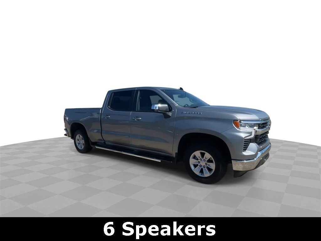 2024 Chevrolet Silverado 1500 LT photo 2