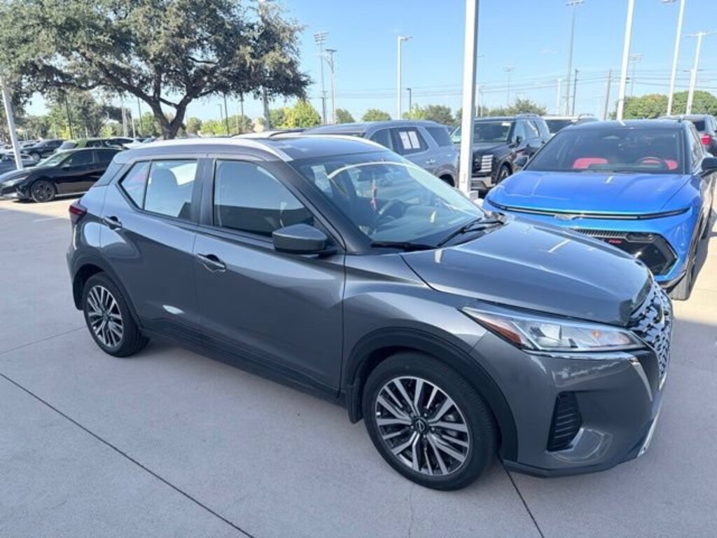 Used 2023 Nissan Kicks SV Xtronic CVT SUV