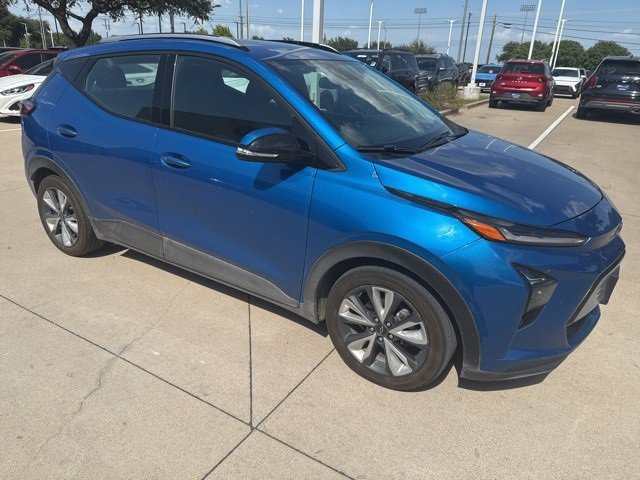 Used 2023 Chevrolet Bolt EUV LT with VIN 1G1FY6S06P4117676 for sale in Plano, TX