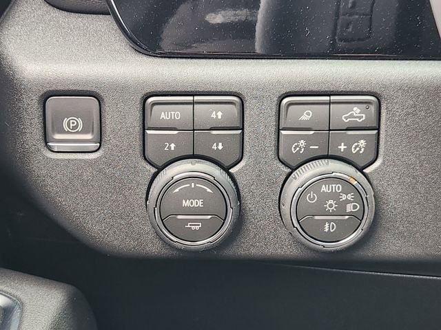 2026 Chevrolet Silverado 1500 LTZ - Photo 17