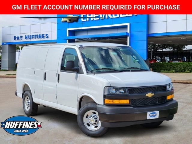New 2026 Chevrolet Express Cargo 1WT