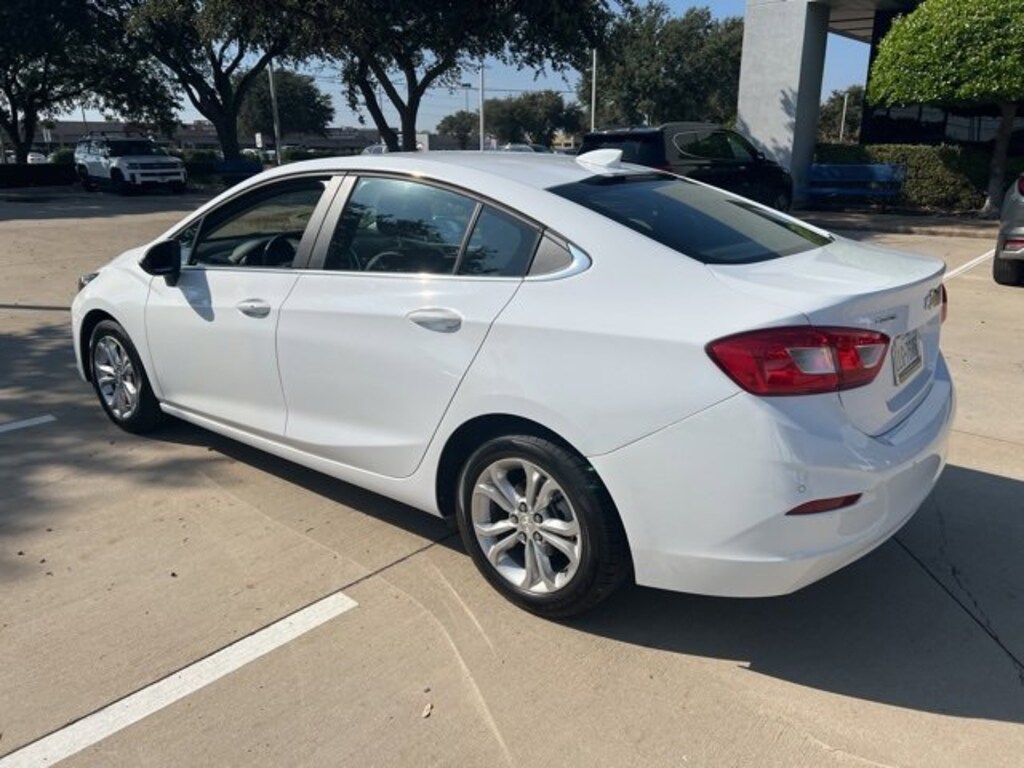 Used 2019 Chevrolet Cruze LT Sedan