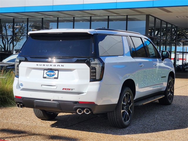 2026 Chevrolet Suburban RST photo 3