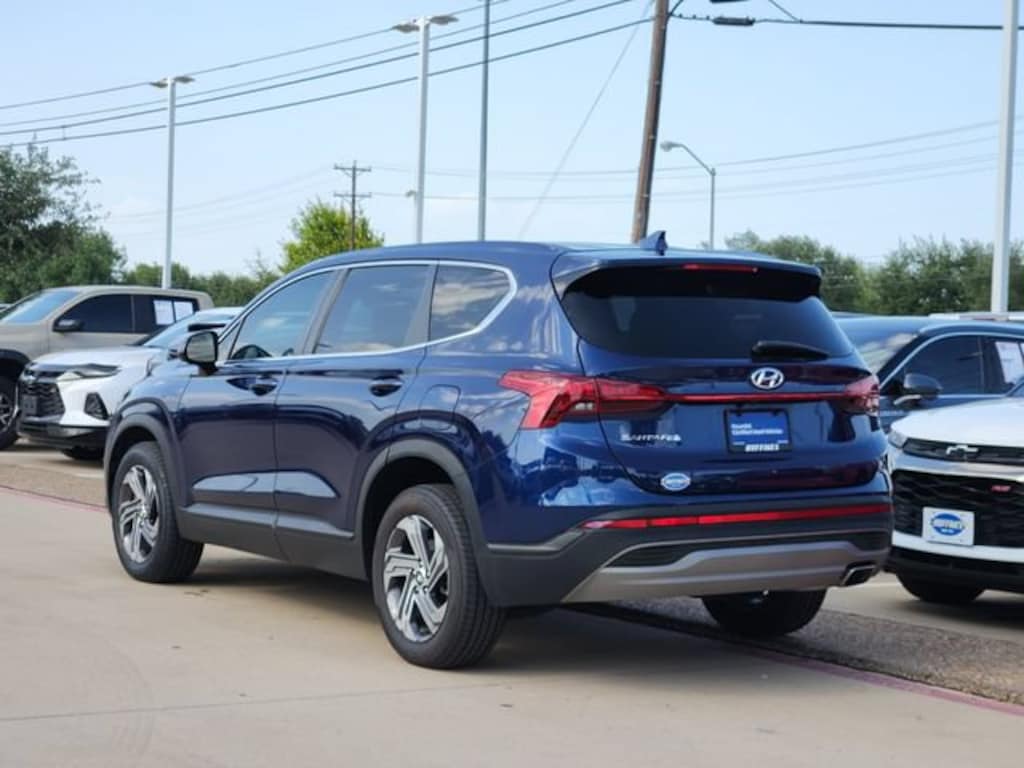 Used 2023 Hyundai Santa Fe SE SUV