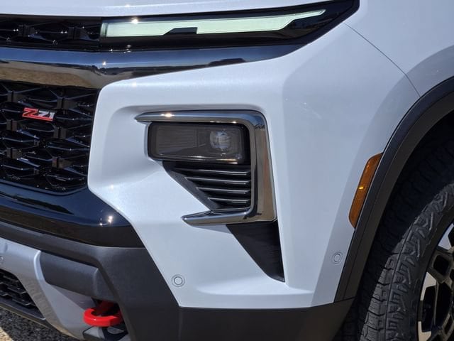 2027 Chevrolet Traverse Z71 - Photo 6