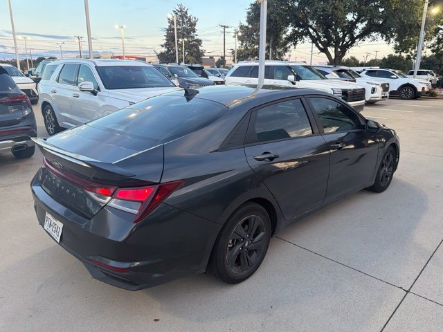 Used 2021 Hyundai Elantra SEL Sedan