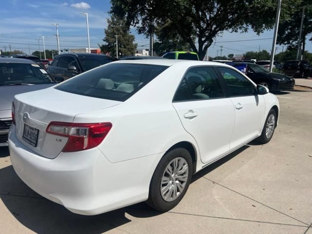 Used 2014 Toyota Camry LE Sedan