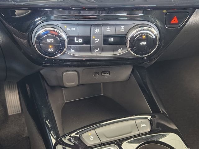 2026 Chevrolet Trax Activ - Photo 16