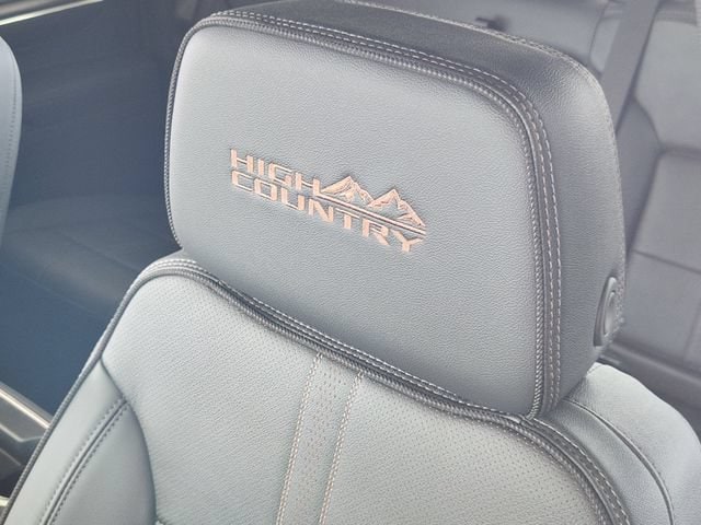 2026 Chevrolet Silverado 1500 High Country - Photo 13