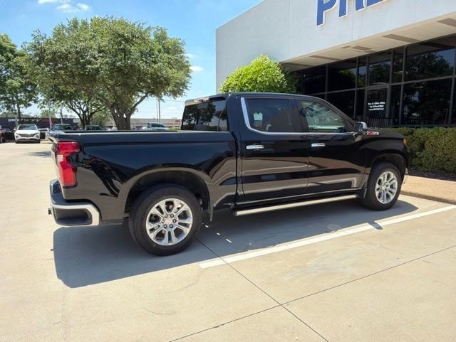2022 Chevrolet Silverado 1500 LTZ - Photo 3