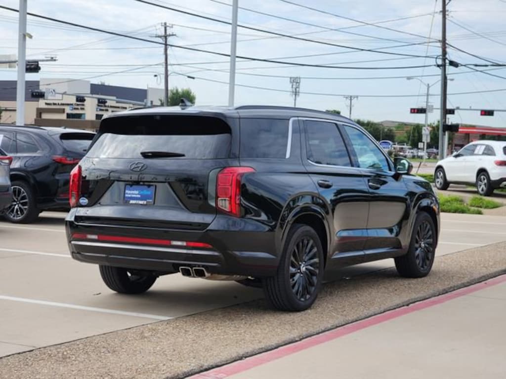Used 2025 Hyundai Palisade Calligraphy Night Edition SUV