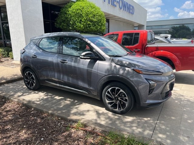 Used 2022 Chevrolet Bolt EUV Premier with VIN 1G1FZ6S05N4133362 for sale in Plano, TX
