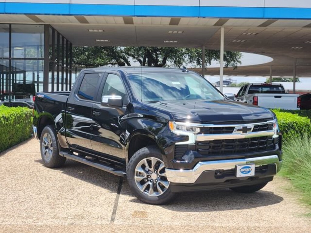New 2026 Chevrolet Silverado 1500 LT Truck Crew Cab