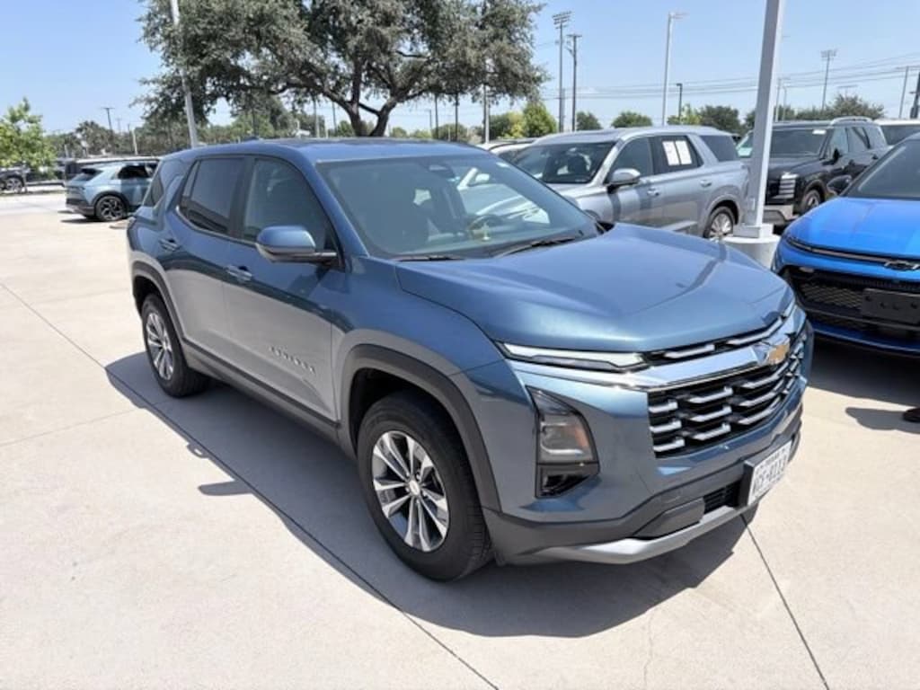 Used 2025 Chevrolet Equinox LT SUV