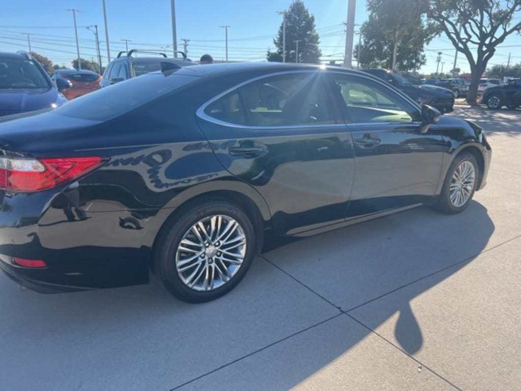 Used 2015 Lexus ES 350 4DR SDN Sedan