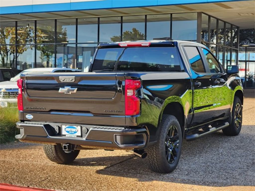 New 2026 Chevrolet Silverado 1500 Custom Truck Crew Cab