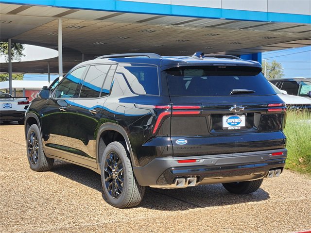 2026 Chevrolet Traverse photo 3