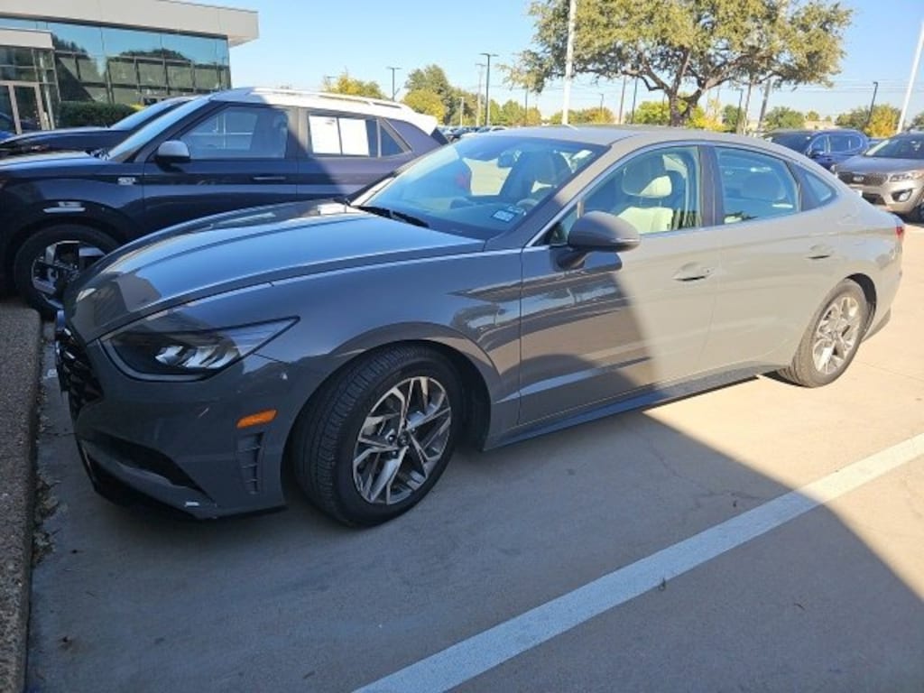 Used 2021 Hyundai Sonata SEL Sedan