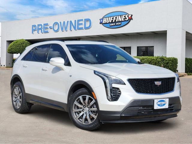2023 Cadillac XT4 Sport's photo