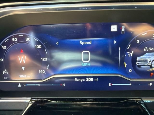 2022 Chevrolet Silverado 1500 LTZ - Photo 5