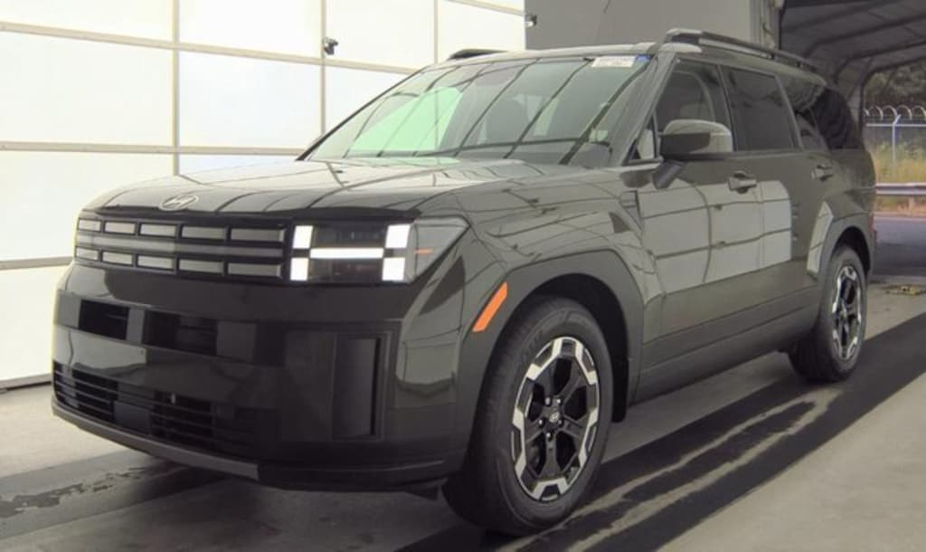 Used 2025 Hyundai Santa Fe SEL SUV