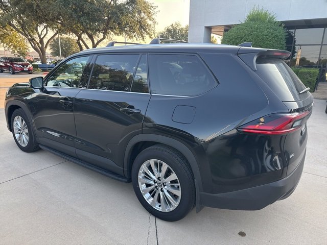 2025 Toyota Grand Highlander XLE photo 4