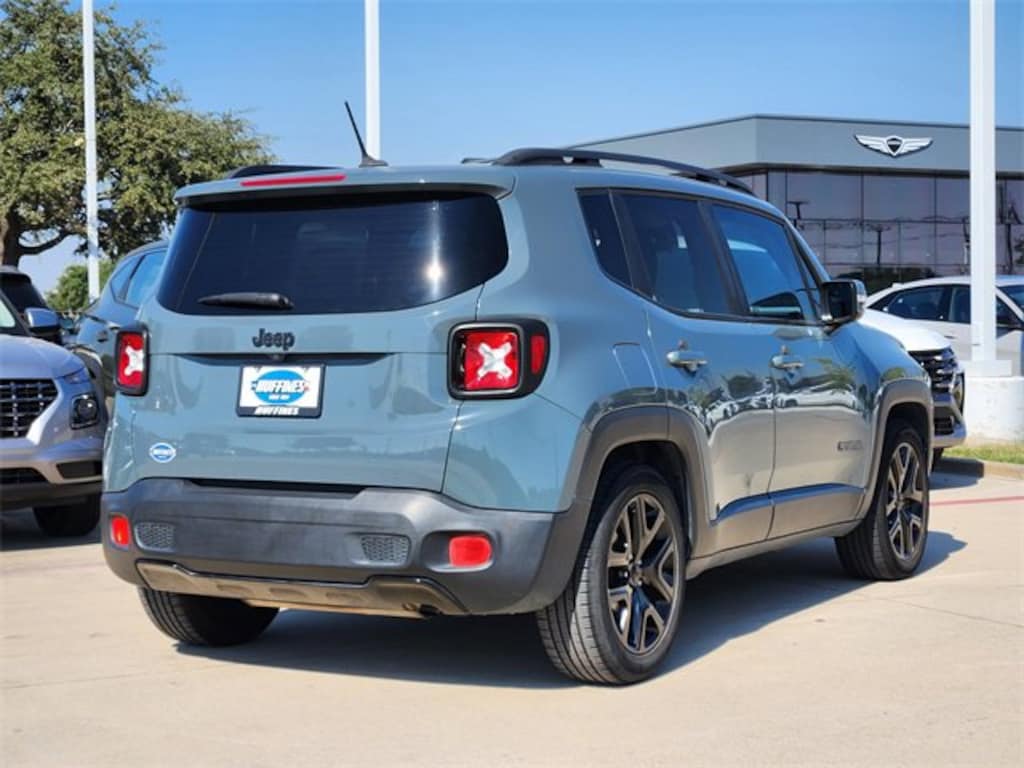 Used 2017 Jeep Renegade Altitude SUV