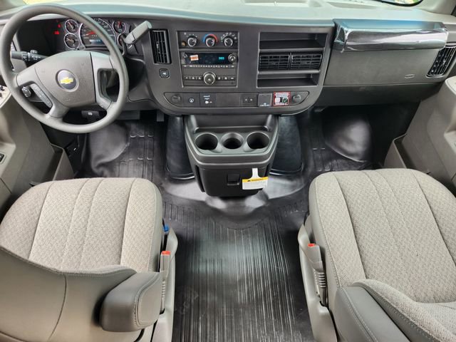 2026 Chevrolet Express Cargo Work Van - Photo 21