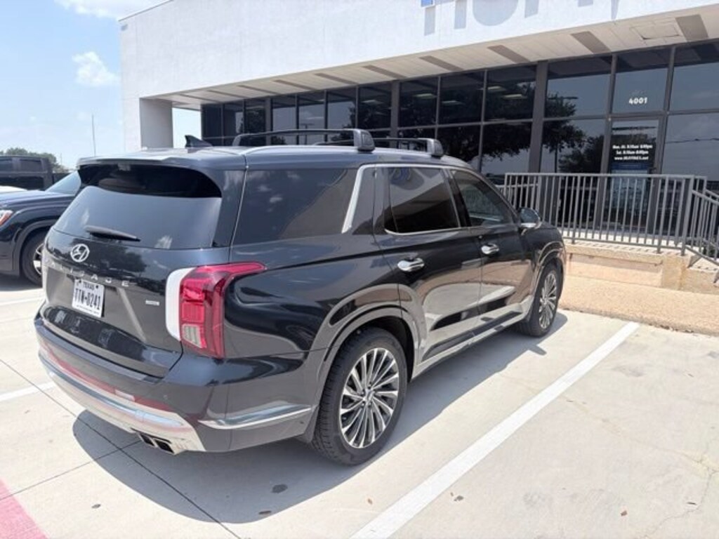 Used 2023 Hyundai Palisade Calligraphy SUV
