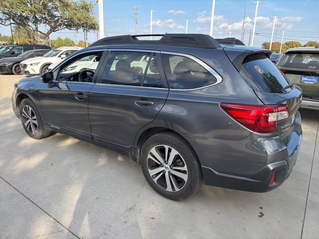 2019 Subaru Outback Limited photo 4
