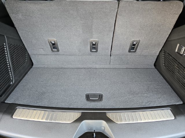 2027 Chevrolet Tahoe RST - Photo 26