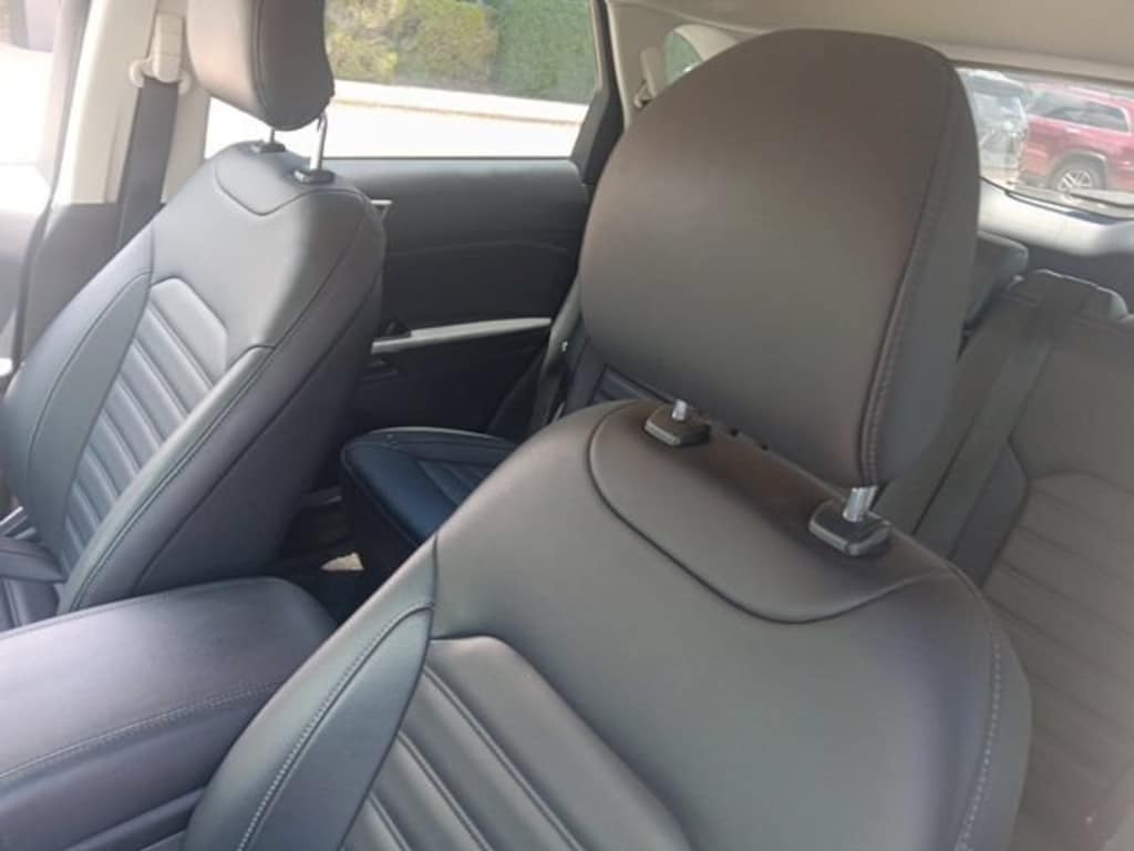 Used 2019 Ford Edge SEL SUV