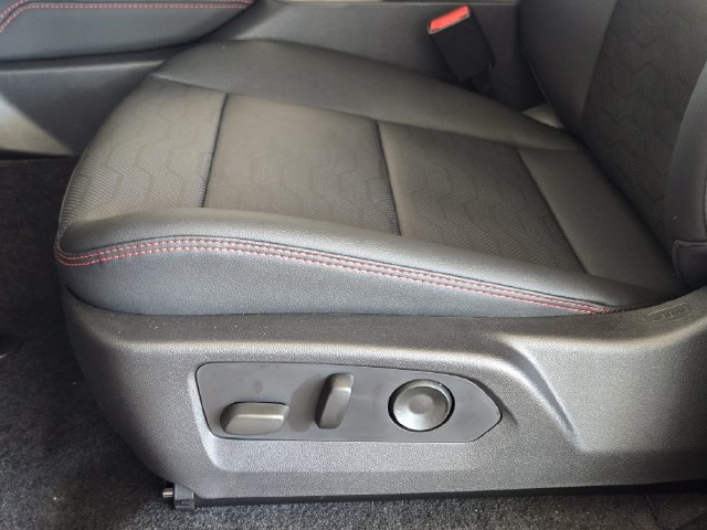 2026 Chevrolet Colorado Z71 - Photo 19