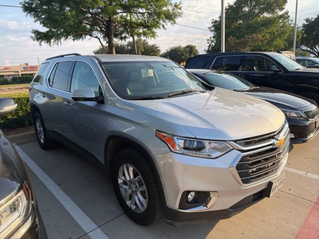 Used 2020 Chevrolet Traverse LT Leather SUV