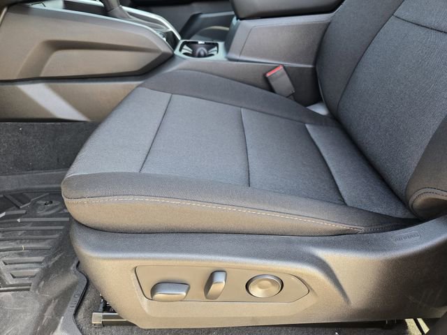 2026 Chevrolet Colorado Work Truck - Photo 18