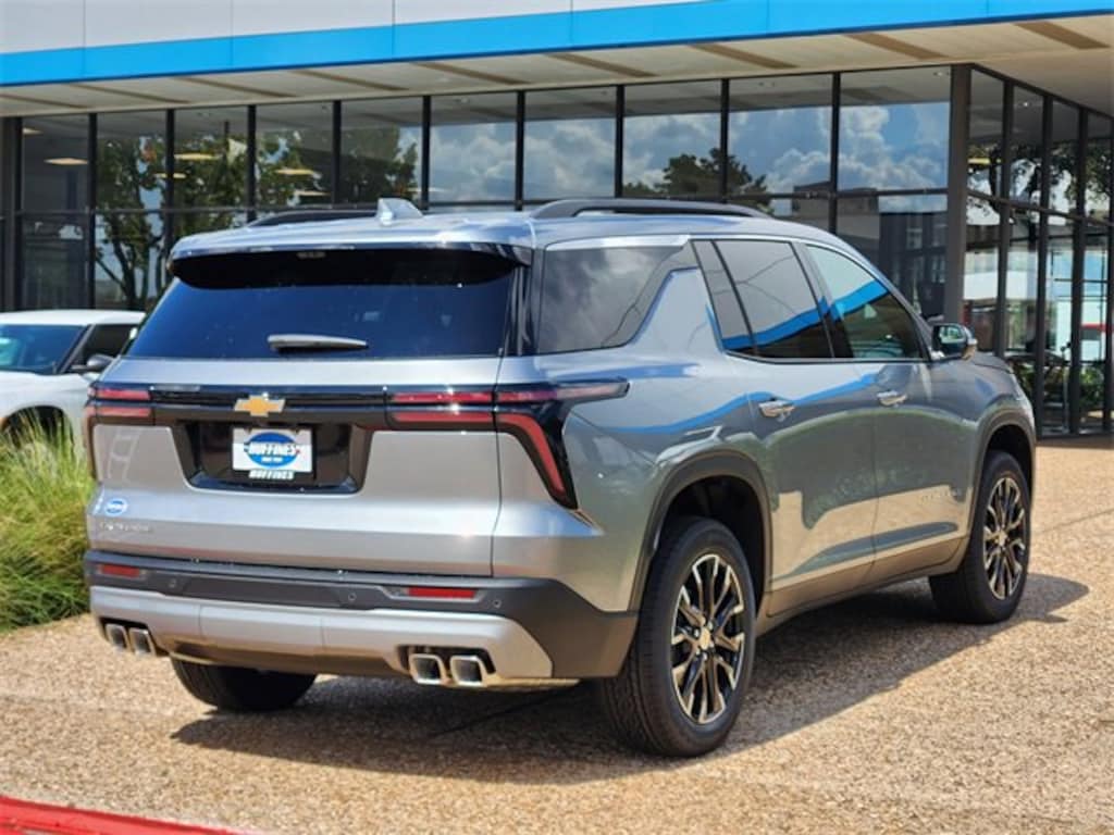 New 2026 Chevrolet Traverse LT SUV