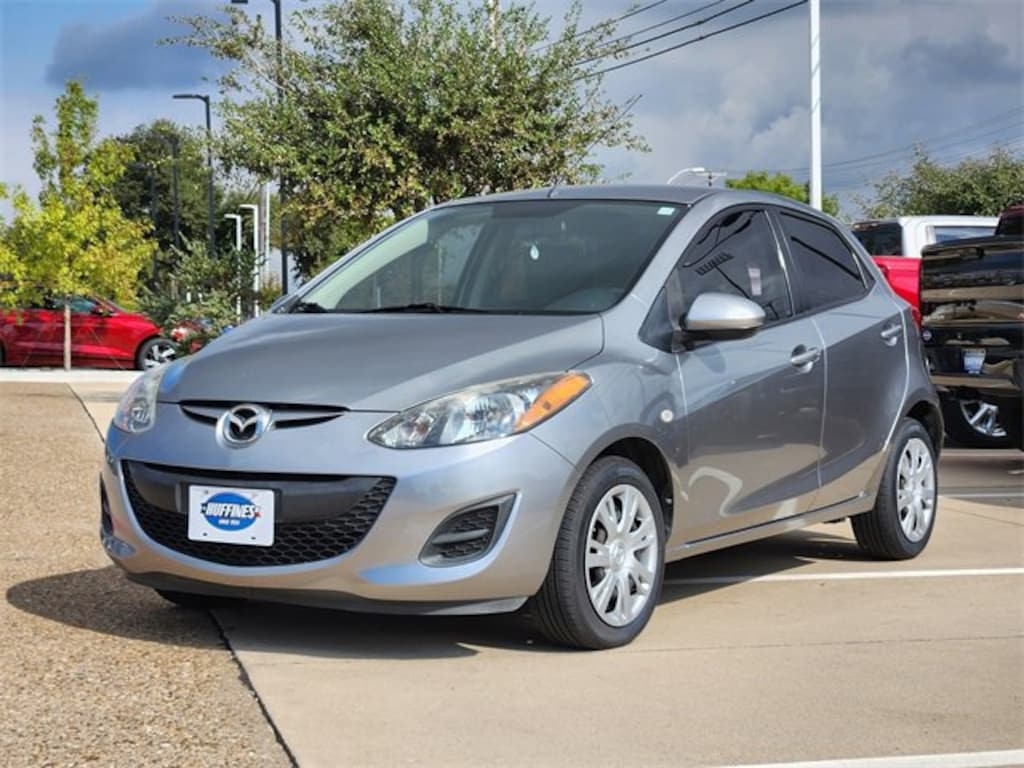 Used 2014 Mazda Mazda2 Sport Hatchback