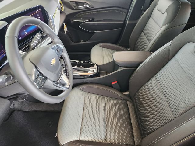 2026 Chevrolet Trax LT - Photo 9
