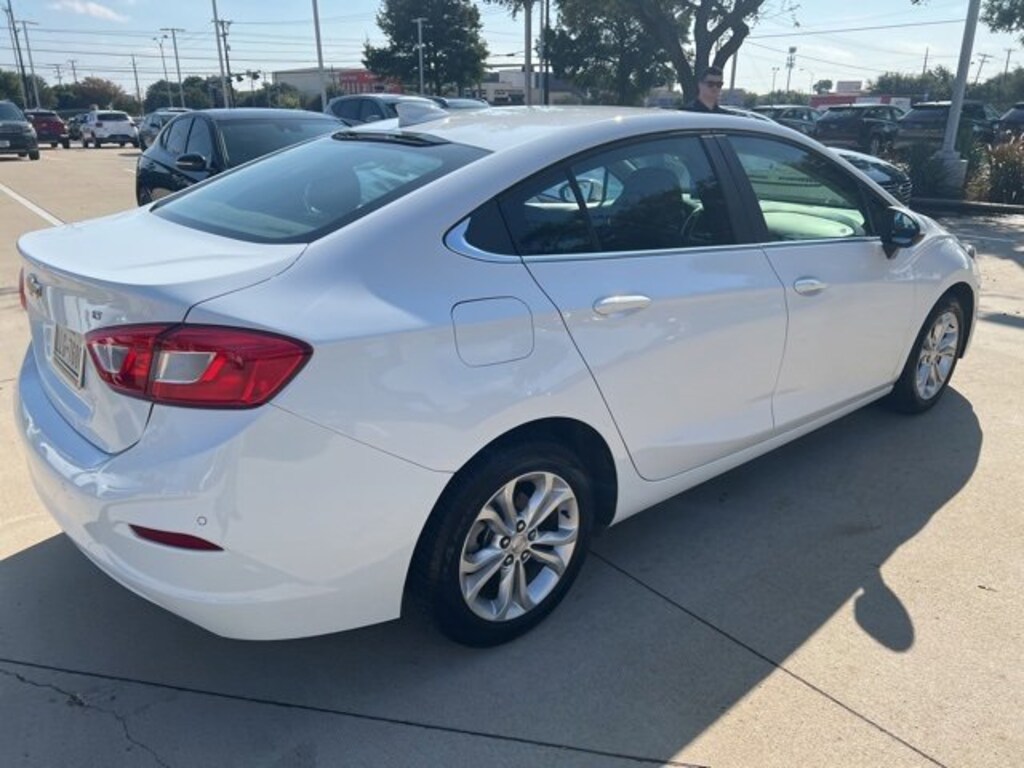 Used 2019 Chevrolet Cruze LT Sedan